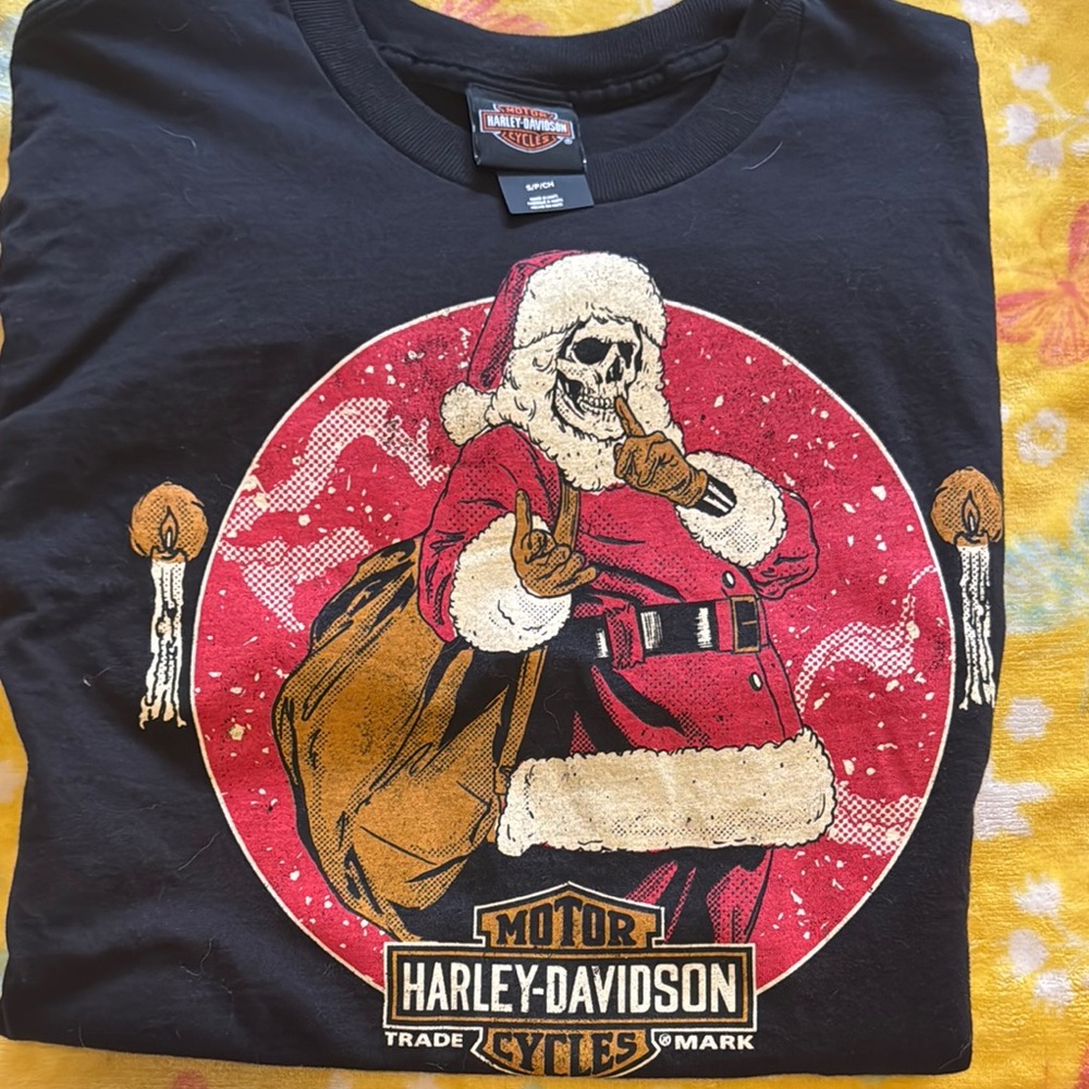 Harley-Davidson Festive Skeleton Santa Tee - Black and Red